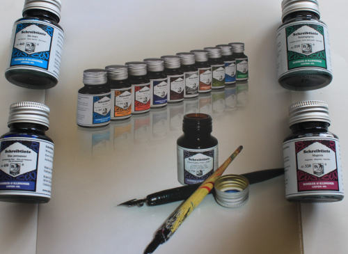 Writing ink, range 40 50ml (GP1l=100€)